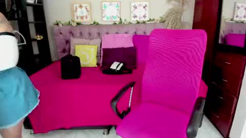 pamela online show from June 20, 12:41 pm