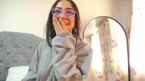 Paris online show from January 5, 5:27 pm