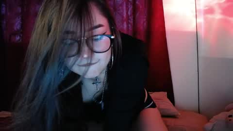 Paris online show from March 31, 10:54 pm