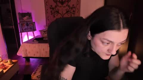 violeta ig  online show from April 8, 2:11 am