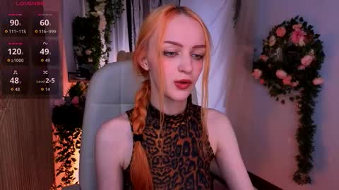 Maisie online show from November 27, 10:34 pm