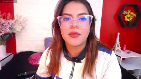 Snapshot of _poison_sweet chatting on October 8, 7:22 pm Laura online show from October 8, 7:22 pm