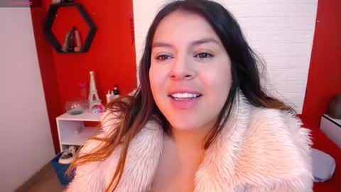 Laura online show from February 17, 6:36 pm