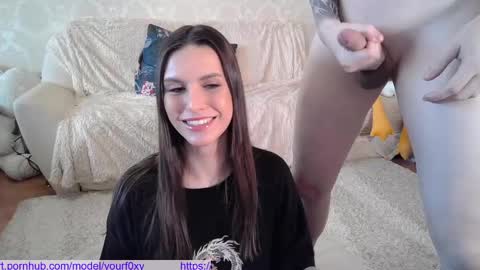 Snapshot of _pretty_fox_ chatting on March 6, 8:19 am _pretty_fox_ online show from March 6, 8:19 am