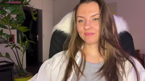  HADLY today day-off see u online 0112  online show from January 2, 4:56 pm