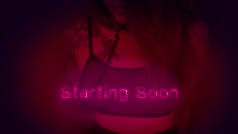 Snapshot of _private_person_ chatting on October 12, 1:54 pm HADLY today day-off see u online 0112 online show from October 12, 1:54 pm