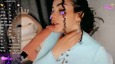 Snapshot of _queen_deepthroat_ chatting on July 17, 1:12 am Kate evhans online show from July 17, 1:12 am