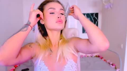 _ravena online show from October 5, 8:34 am