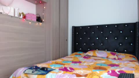 Samara Romero online show from January 18, 11:55 pm