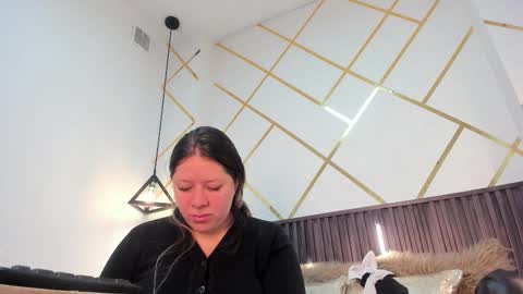 Snapshot of _rebecca1 chatting on January 7, 2:41 pm rebecca online show from January 7, 2:41 pm