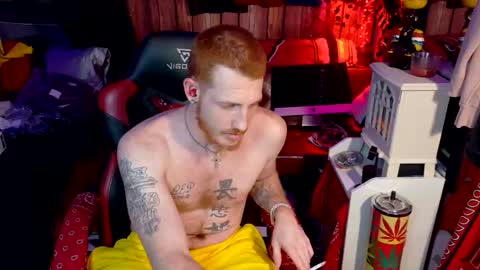 REDxxx online show from October 25, 2:46 pm