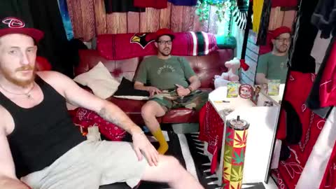 REDxxx online show from November 5, 10:32 pm