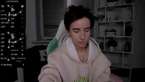 Rein online show from October 14, 7:03 pm