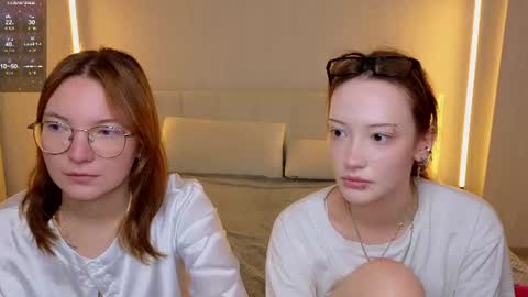 Snapshot of _reverse_gang_ chatting on June 22, 4:31 am LISSAPVT IS OPEN online show from June 22, 4:31 am