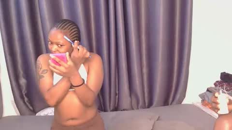  Roxxana online show from April 12, 4:23 pm