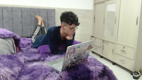 _ruby_red online show from November 15, 4:25 pm