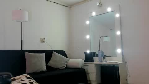 sair online show from November 2, 5:59 pm