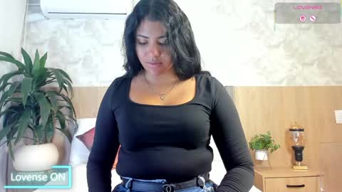 Snapshot of _samantagomez chatting on June 6, 1:05 pm _samantagomez online show from June 6, 1:05 pm