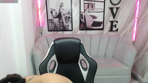 Samantha online show from January 8, 6:52 pm