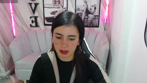 Samantha online show from January 19, 3:42 pm