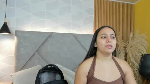 Snapshot of _sammy_fit chatting on June 8, 12:38 pm Antonella online show from June 8, 12:38 pm