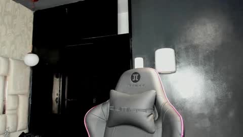 _sammy_ice online show from January 11, 9:36 am