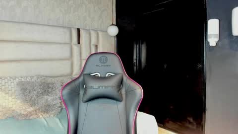 _sammy_ice online show from February 2, 9:30 am