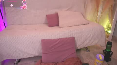 SARA GOMEZ online show from September 20, 11:33 am