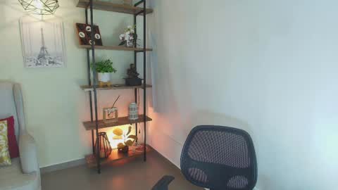 Sassy Girl online show from March 29, 6:19 pm