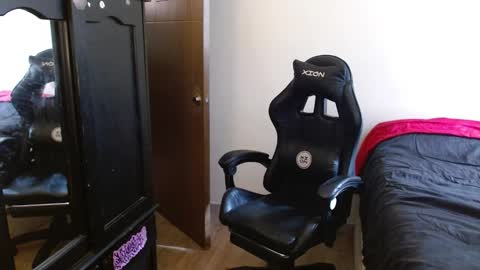 SCHNEIDER online show from October 8, 8:17 pm