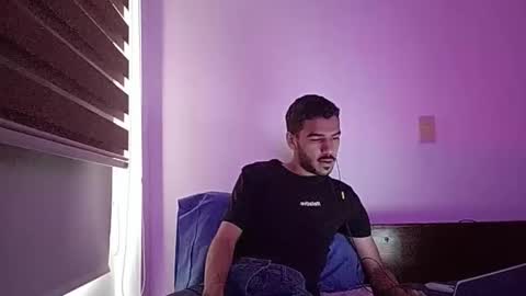 Snapshot of _sebas69 chatting on February 5, 4:22 pm _sebas69 online show from February 5, 4:22 pm