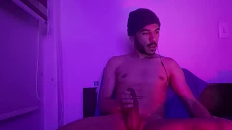 Snapshot of _sebas69 chatting on March 3, 5:35 am _sebas69 online show from March 3, 5:35 am