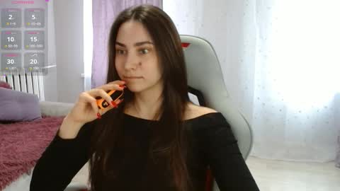 Snapshot of _selin_ chatting on February 23, 1:19 pm Selin online show from February 23, 1:19 pm