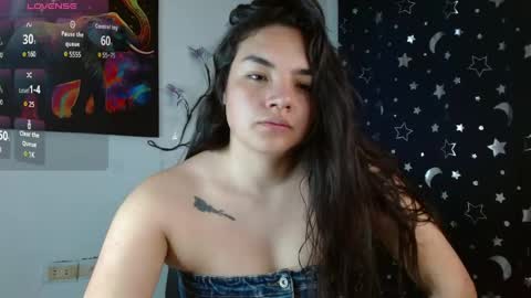 Snapshot of _serendepia_ chatting on May 7, 11:54 pm Serendipia online show from May 7, 11:54 pm