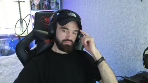 Ask me online show from December 3, 9:07 am