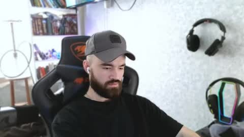 Ask me online show from April 15, 9:38 am