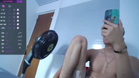 Snapshot of _sexy_jack chatting on December 20, 6:56 pm Juan Pablo-independent model online show from December 20, 6:56 pm