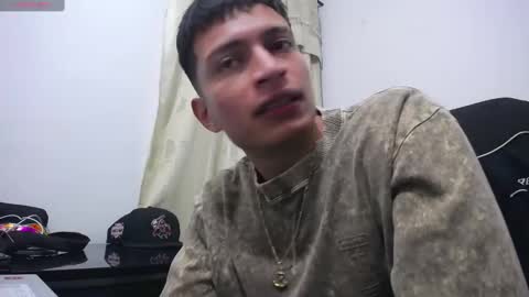 Snapshot of _sexy_jack chatting on January 19, 4:54 am Juan Pablo-independent model online show from January 19, 4:54 am