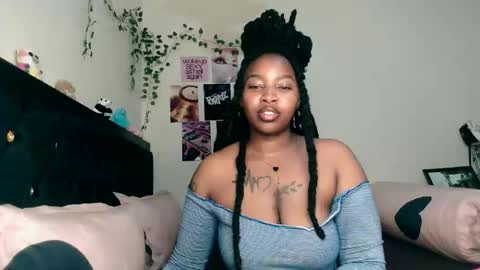 Snapshot of _sexysquirter chatting on May 3, 9:21 pm _sexysquirter online show from May 3, 9:21 pm