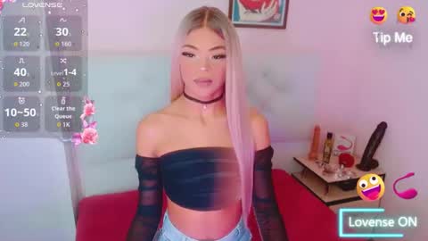 _shadday_ online show from April 12, 4:50 am