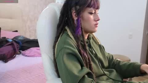 _sharlotte777 online show from January 14, 12:44 pm