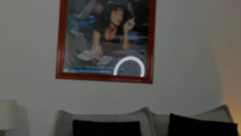 Snapshot of _silvia_vega_ chatting on February 24, 9:29 am _silvia_vega_ online show from February 24, 9:29 am