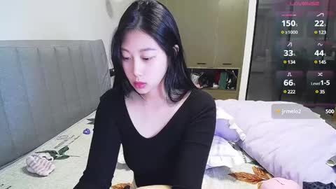 Snapshot of _smileflower_ chatting on February 21, 2:06 pm winni online show from February 21, 2:06 pm