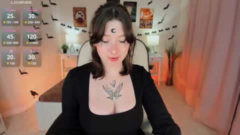 Sofi  Follow me  online show from November 1, 7:54 am