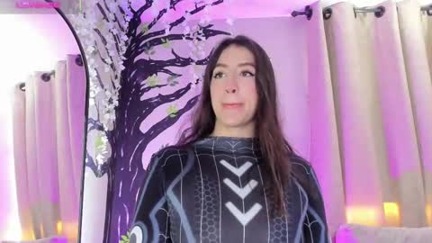 Snapshot of _sofia_cruz chatting on November 13, 6:40 pm 640 200 online show from November 13, 6:40 pm