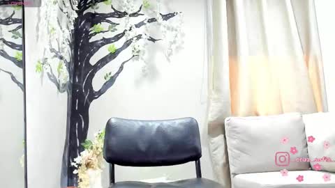    640  200   online show from March 27, 5:45 pm