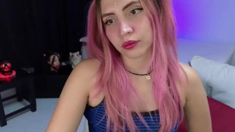 Snapshot of _sofiapink chatting on February 12, 10:59 pm Sofia online show from February 12, 10:59 pm