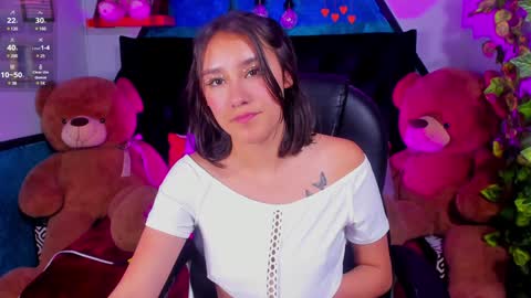 Sophie  online show from December 2, 8:44 pm