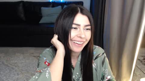 Sophy online show from December 3, 5:09 am