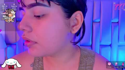 V E N U S online show from April 14, 11:27 am